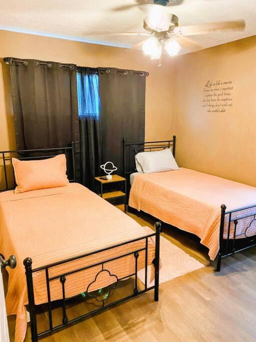 Вилла Delta Dream Retreat Кларксдейл Экстерьер фото